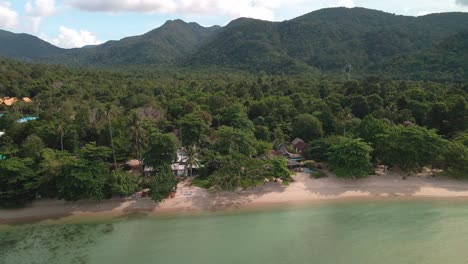aerial-shot-of-Klong-Koi-Beach-in-Bang-Bao,-Koh-Chang,-tropical-Thai-beach