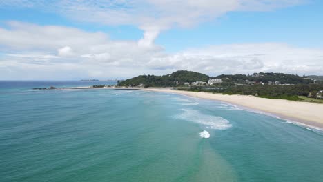Aerial-View-Of-Blue-Water-Of-Lillson-Beach-And-Currumbin-Point-In-Australian-City-Of-Gold-Coast
