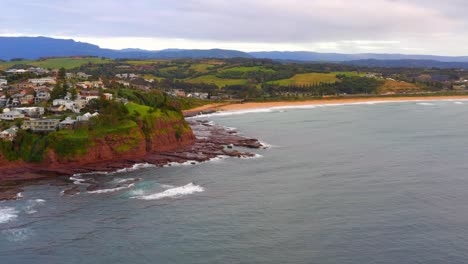 Panorama-Of-Pheasant-Point-With-Bombo-Beach-In-Bombo,-New-South-Wales,-Australia