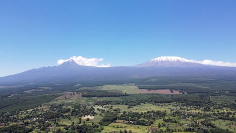 Zwillingsberge-Von-Kenia-Kilimandscharo-Afrika