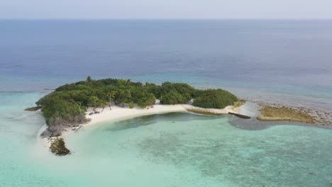 Vista-Aérea-De-La-Hermosa-Isla-De-Maldivas