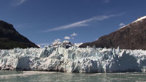 Margerie-Glacier-in-the-summer