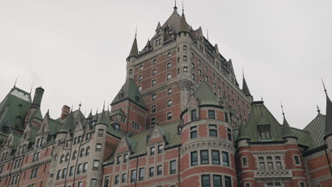 Chateau-Frontenac-Hotel-In-Old-Quebec,-Canada