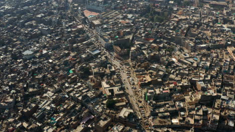 Busy-Street-In-Middle-Of-Rawalpindi-City-In-Pakistan