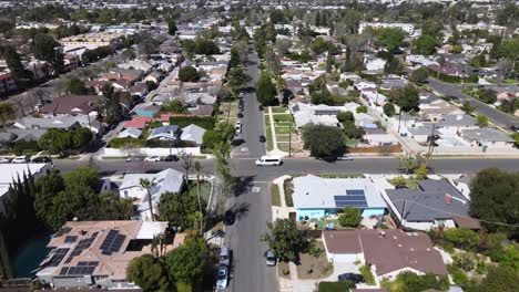 Aerial-over-Sherman-Oaks-neighborhood,-house-and-city-streets,-Van-Nuys