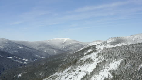 Jeseniky-mountain-range-in-Czechia-under-snow-on-a-sunny-winter-day