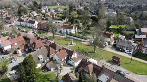 Village-Of-Stock-Essex-Pub-Und-Green-UK-Luftaufnahmen