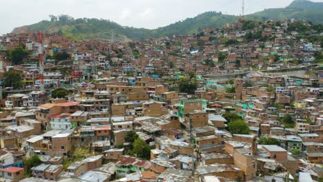 Establishing-Drone-Shot-of-Comuna-13,-Medellin,-Colombia