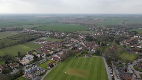 Felsted-School-Essex-Uk-Hohe-Luftaufnahmen-4k