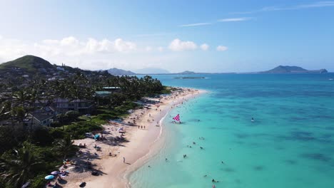 Tropischer-Blauer-Lanikai-strand-In-Kailua,-Oahu-Hawaii,-4k-Luftbild
