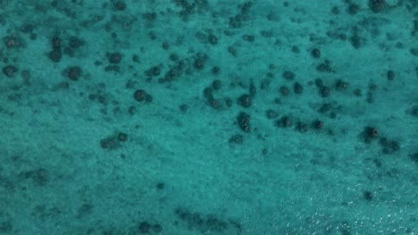 Türkisfarbenes-Korallenriff,-Strand-Von-Lanikai,-Hawaii---Vogelperspektive-Aus-Der-Vogelperspektive