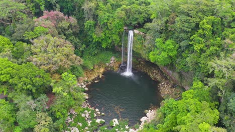 Misol-há-Wasserfall-In-Mexiko,-Luftenthüllung-Eines-Wunderschönen-Tropischen-Wasserfalls