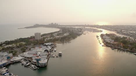 Dockyard-At-Mooloolaba-River-During-Golden-Sunset-At-Sunshine-Coast,-QLD,-Australia