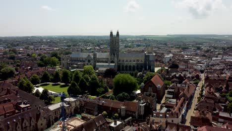 Aerial-drone-footage-of-the-Canterbury-Cathedral-and-surrounding-area