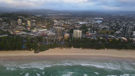 Panorama-Of-Skyscrapers-At-The-Cityscape-Of-Burleigh-Heads-Suburb-In-Australian-State-Of-Queensland
