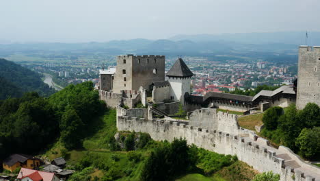 Castillo-Superior-De-Celje---Ruina-Histórica-Del-Castillo-De-Celje-En-Eslovenia