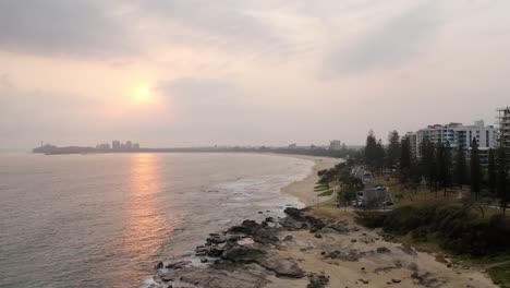 Mooloolaba-Beach-With-Calm-Waves-At-Sunrise-In-Sunshine-Coast-Region,-Queensland,-Australia