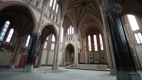 View-Inside-Old-Church-In-Hoge-Gouwe