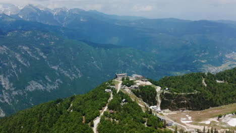 Peak-Of-Vogel-Mountain-Overlooking-The-Lake-Bohinj-At-Triglav-National-Park-In-Slovenia