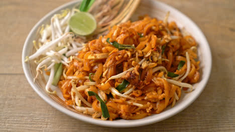 stir-fried-noodle-with-tofu-and-sprouts-or-Pad-Thai---Asian-food-style