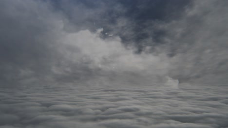 4k-Zeitraffer-Dunkle-Wolken