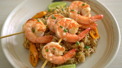 fried-rice-with-shrimps-or-prawns-skewers