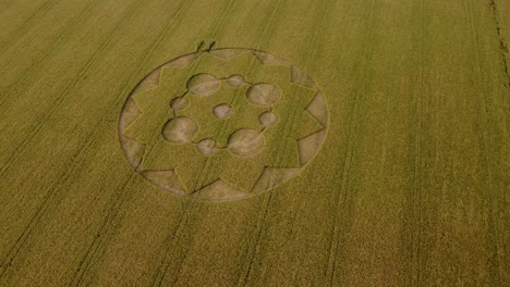 Aerial-View-Of-Crop-Circle-In-The-Field-In-Sutton-Scotney,-Winchester,-UK