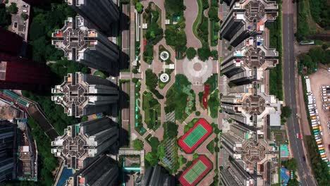 Luftaufnahme-Der-Stadt-Mit-Gebäuden-Und-Straßen-In-Kowloon,-Hongkong