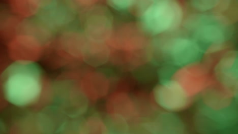 Red-and-green-lights-in-background--bokeh