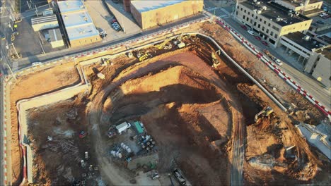 Ground-zero--of-new-construction-on-city-block