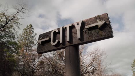 City-Sign-in-Jacksonville-Cemetery-in-Oregon