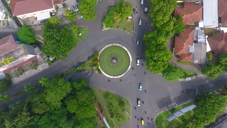 Top-view-on-fountain-roundabout-in-Mataram-City-on-Lombok-Island,-Indonesia