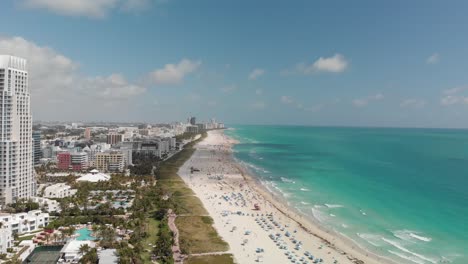 Aerial-view-of-the-coast-of-Miami-Beach-from-South-Pointe-Park