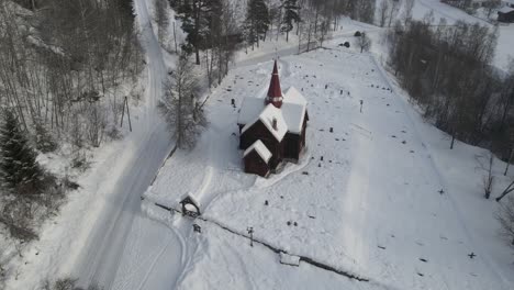Material-De-Archivo-Real-De-La-Iglesia-De-Madera-Rollag-En-Noruega