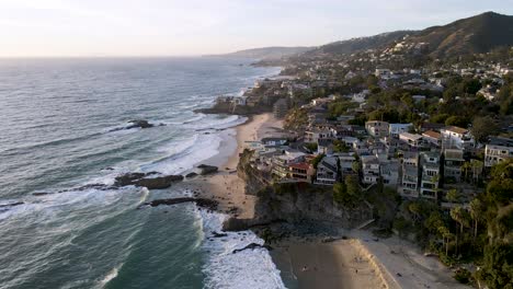 Oceanfront-Hotels-And-Buildings-At-Circle-Drive-Near-1000-Steps-Beach-In-South-Laguna,-California,-USA