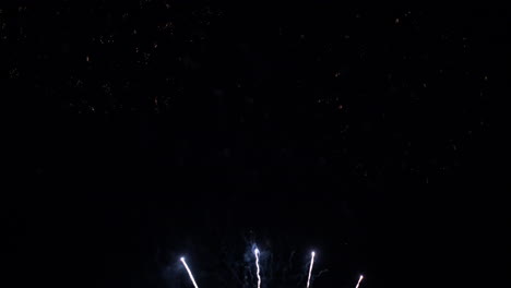 Flashy-Fireworks-Colors-at-Night-Sky-After-Explosion