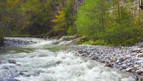 Amazing-flowing-river-rafting-spot-at-Eisenkappel-Vellach-Austria