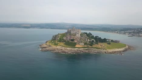 Luftbild:-Touristenziel-Saint-Michael&#39;s-Mount,-Cornwall-Uk,-Aufsteigende-Ansicht