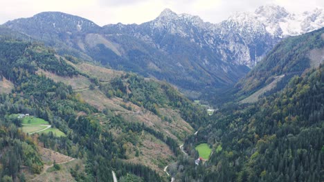 Mountain-Valley-View-Across-Eisenkappel-Vellach