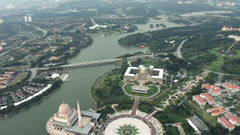 Antenne-Von-Dataran-Putra-Und-Dem-Büro-Des-Premierministers-In-Kuala-Lumpur