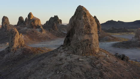 Breathtaking-Trona-Pinnacles-Unworldly-Magnificent-Landscape,-California