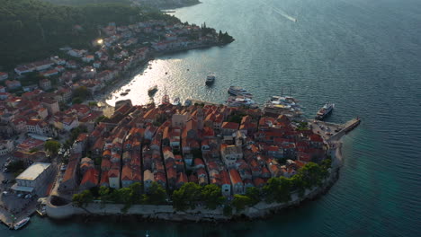 Schöne-Stadt-Korcula,-Insel-Korcula-Kroatien,-Luftbild
