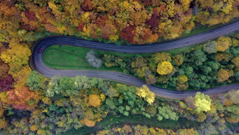 Aerial-landscape-in-autumn-forest-in-Hungary