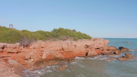 Schöne-Natürliche-Bucht-An-Der-Orangenbaumküste,-Spanien