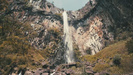 Beautiful-big-rock-wall-waterfall-in-slow-motion