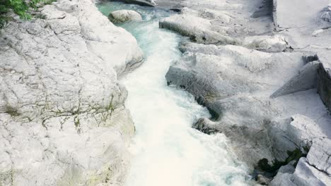 Wonderful-Serio-river-with-its-crystalline-green-waters,-Bergamo,-Seriana-valley,Italy
