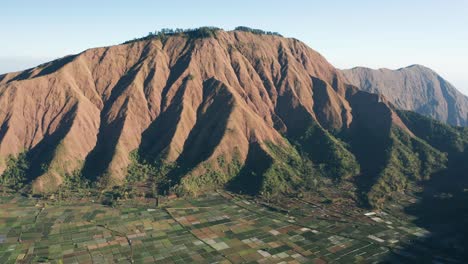 Aerial-of-famous-Pergasingan-Hill-in-Lombok-with-Sembulan-rice-fields