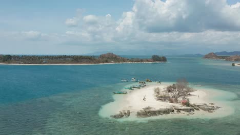Gili-Kedis-island-surrounded-by-stunning-clear-water-filled-with-fringing-reef