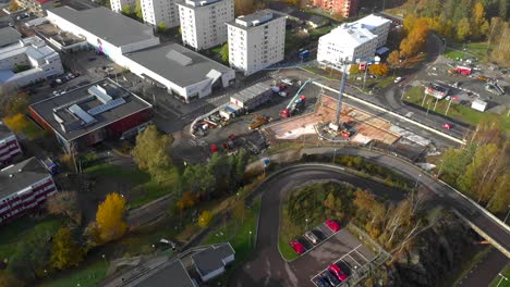 Luftaufnahme-über-Bergsjon-In-Der-Stadt-Göteborg-Mit-Dachgebäuden,-Wohnungen-Und-Straßen