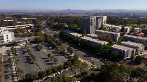 Campus-Buildings-In-University-Of-California-San-Diego,-La-Jolla---aerial-drone,-panning-shot